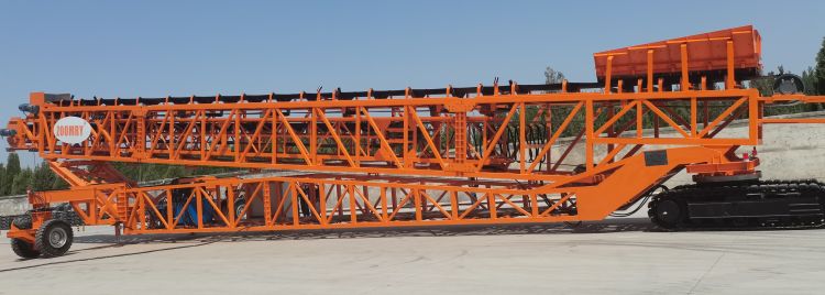 stacker conveyor.jpg