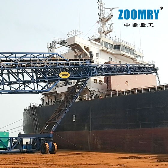 ZRSL-40移动装船机用于驳船装载